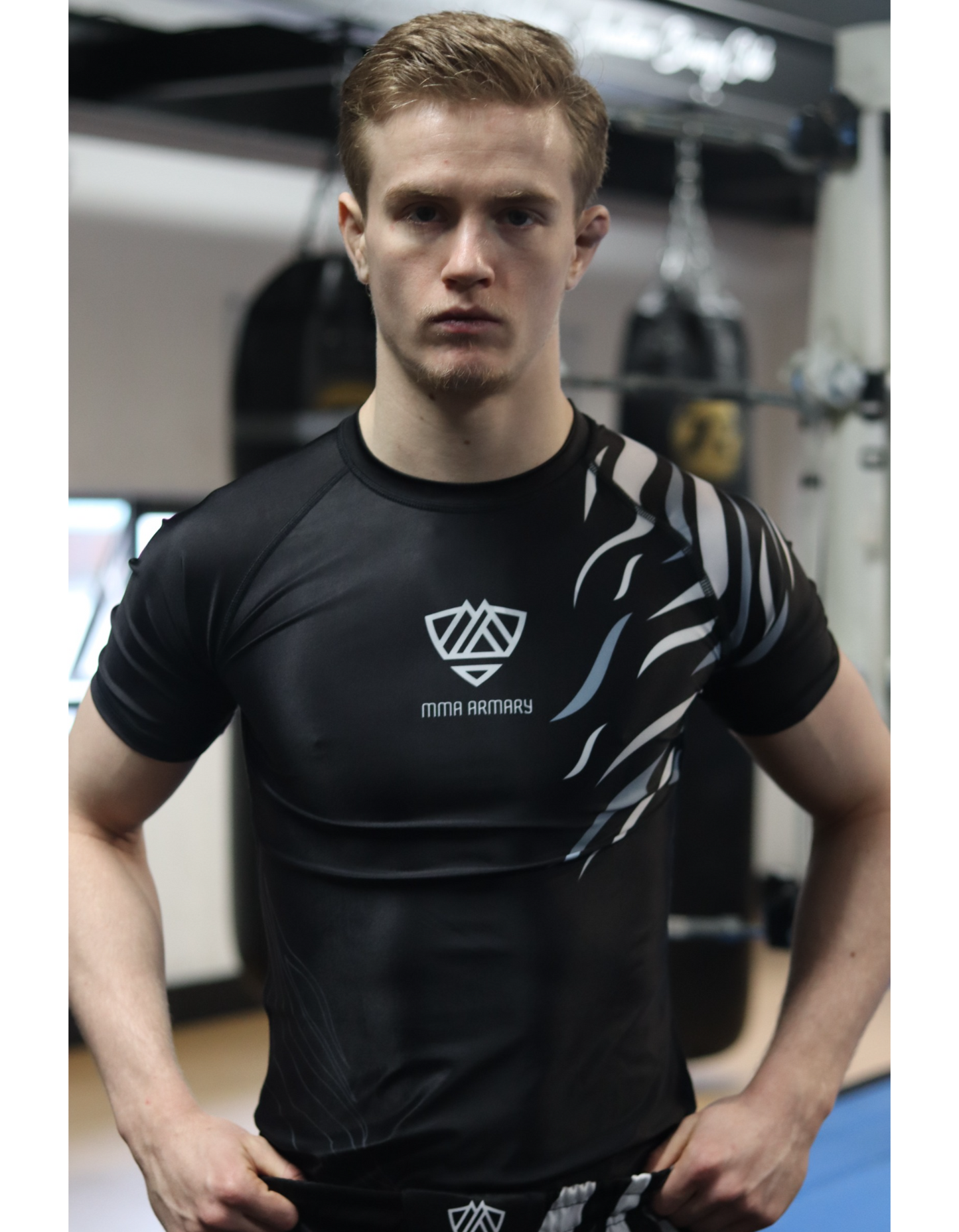 MMA Armary White Tiger Rash Guard